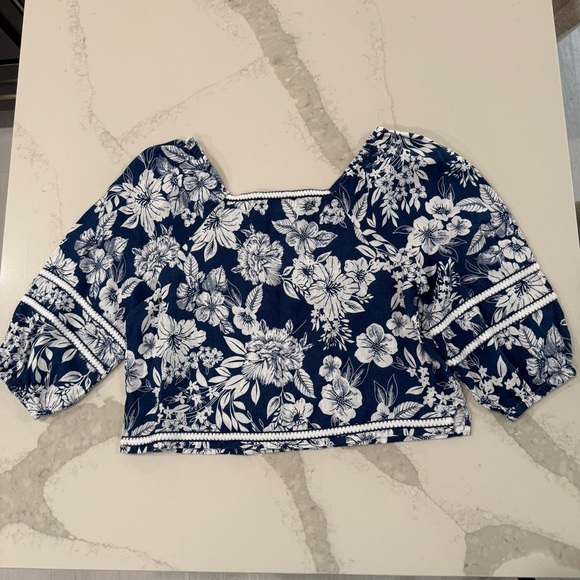 C&C California Floral Puff Sleeve 100% Linen Blouse Womens Large Blue/White Boho - Picture 7 of 7